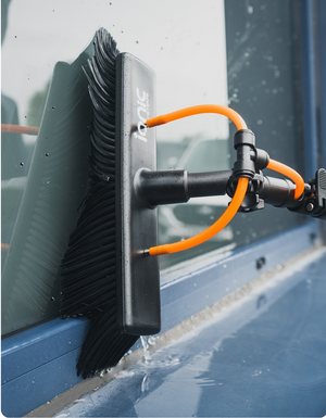 Top Challenges in Commercial Window Cleaning and How to Overcome Them