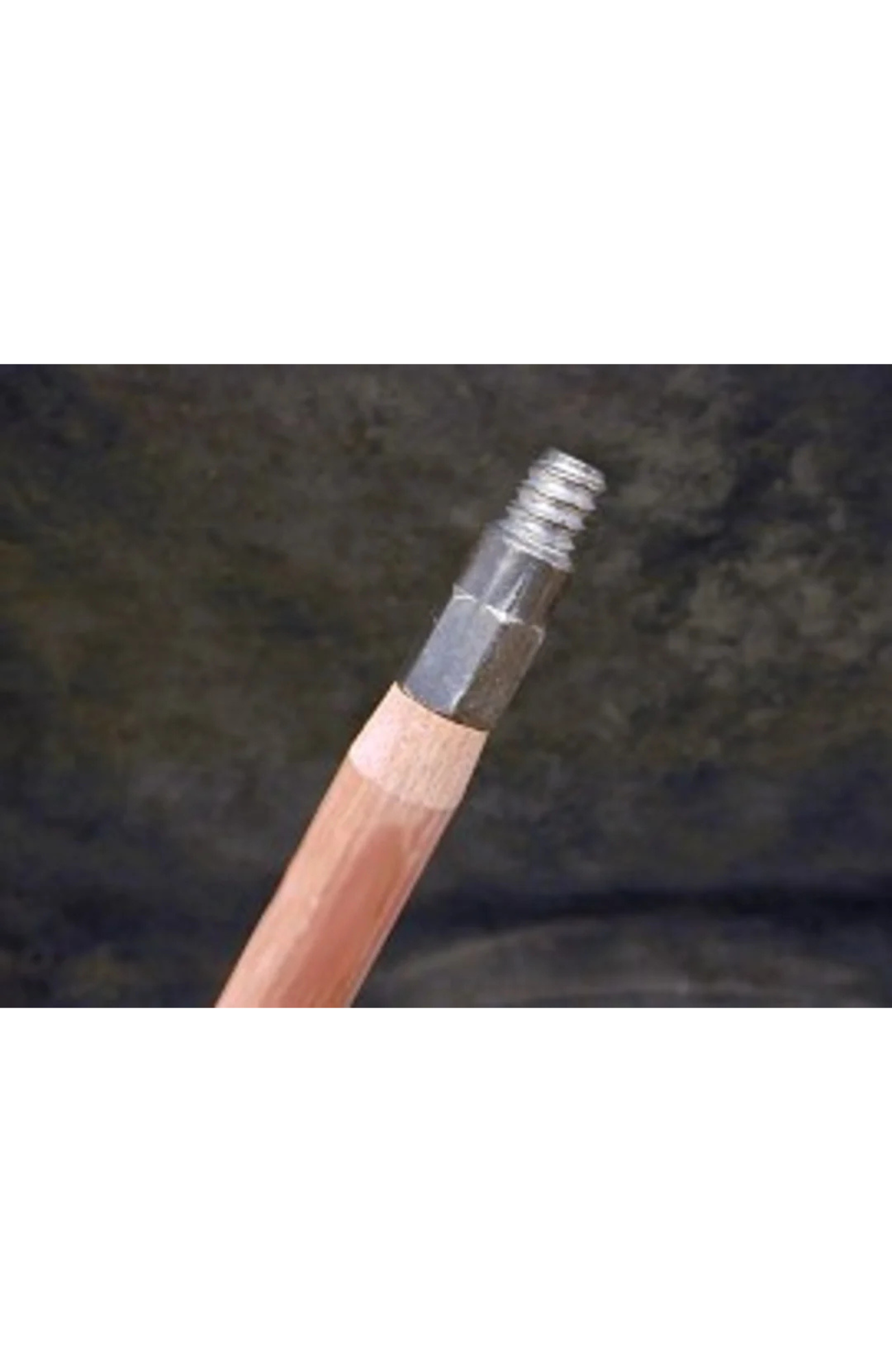 Pincel Braun - Mango de 60" x 1.125" con rosca metálica lacada - D