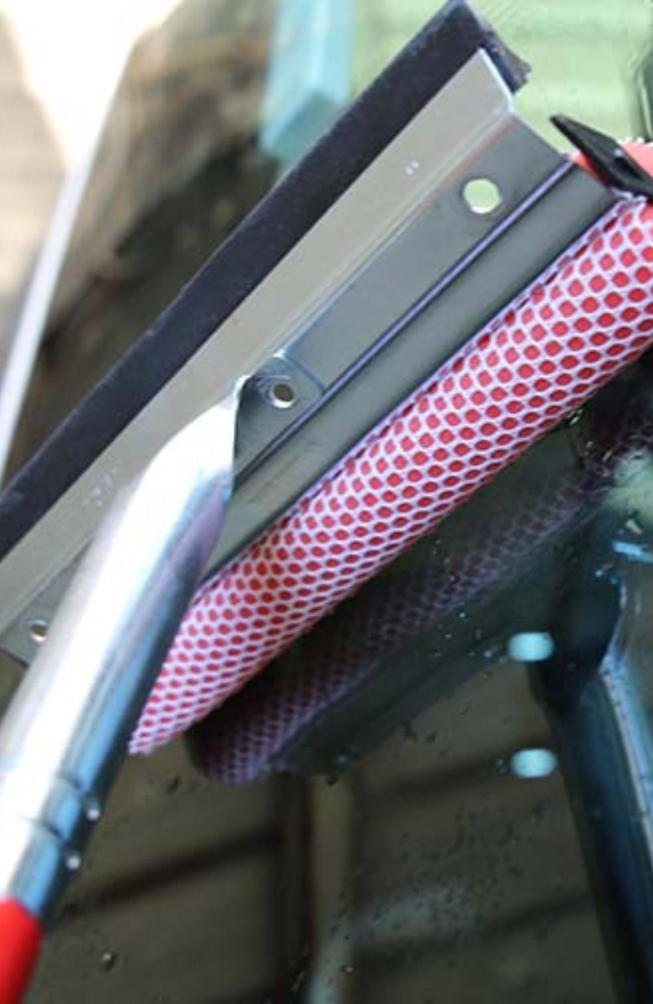 Ettore Auto Squeegee Scrubber Wood 8" Head